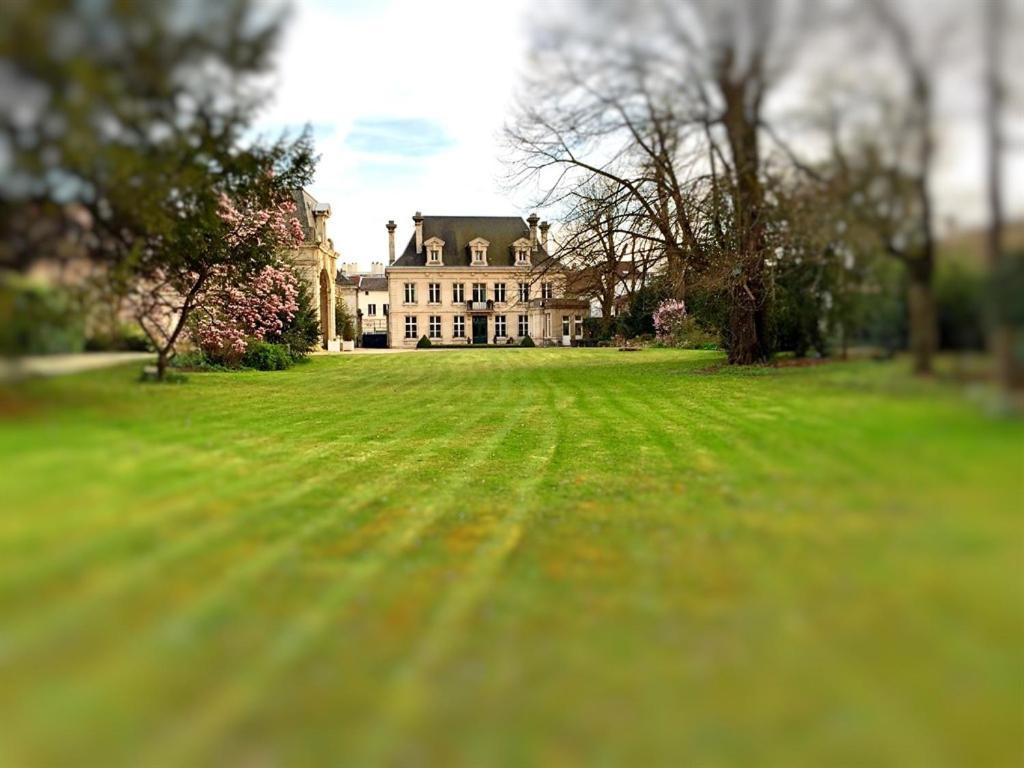 La Maison Dans Le Parc Saint-Dizier Esterno foto